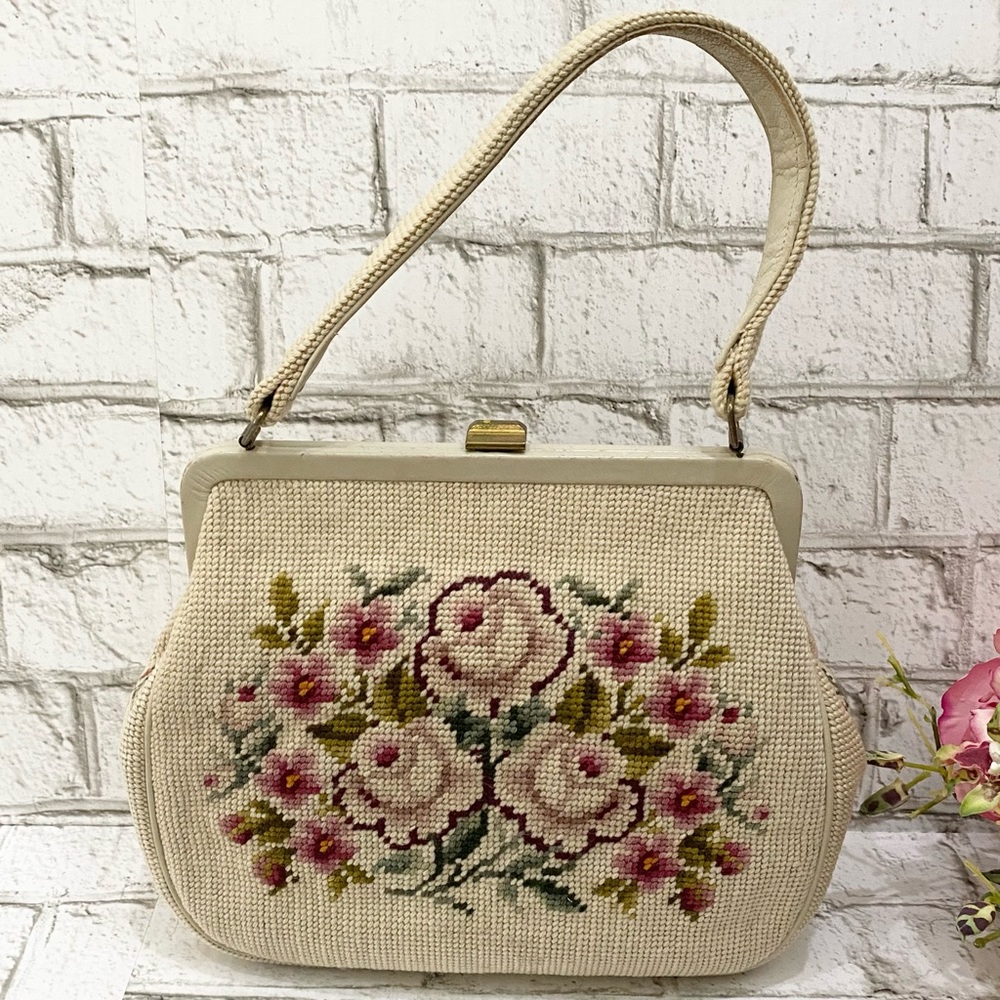 Vintage Beige Floral Needlepoint Clutch Handbag